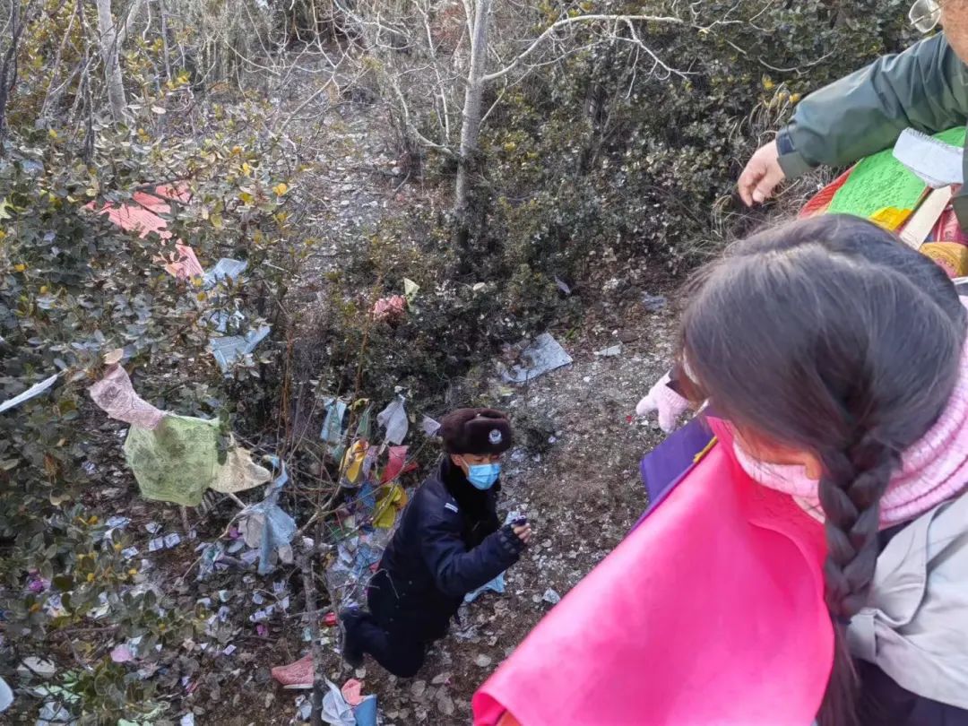 1708418485528090915.jpg 6.jpg