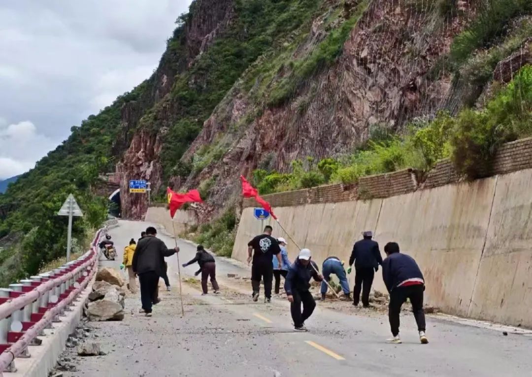 1748999952153089404.jpg 2.jpg