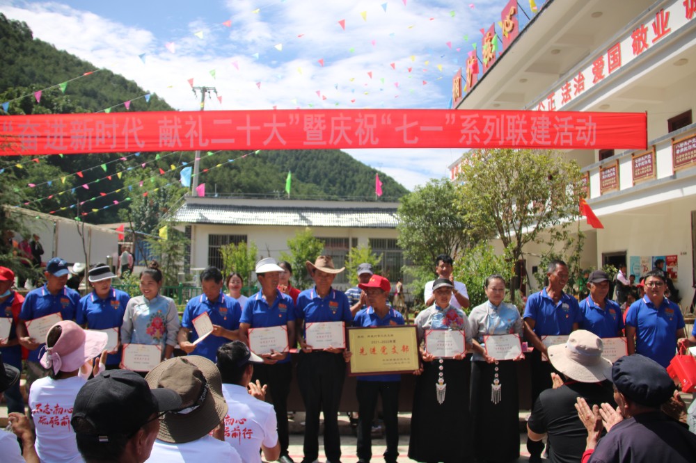 1657165874726037961.jpg IMG_9971(1).jpg